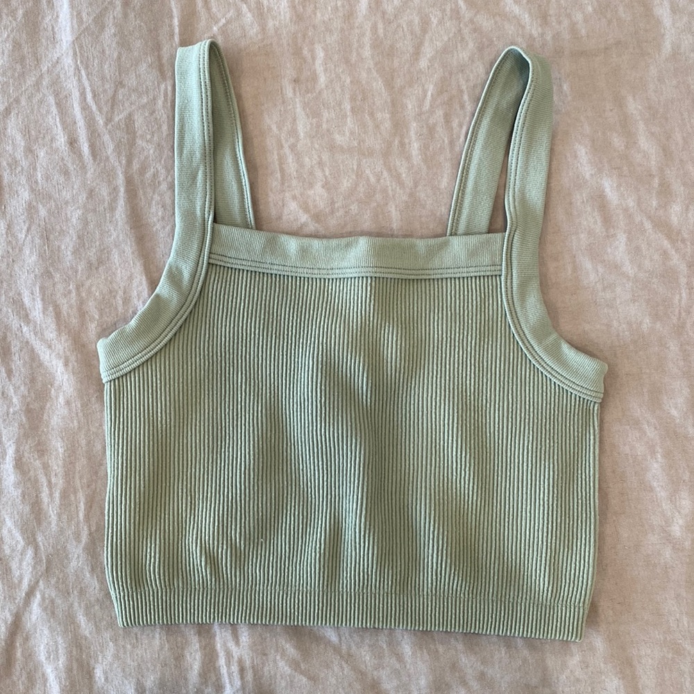 Ribbed crop top
